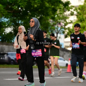 Runner Photo 4043103