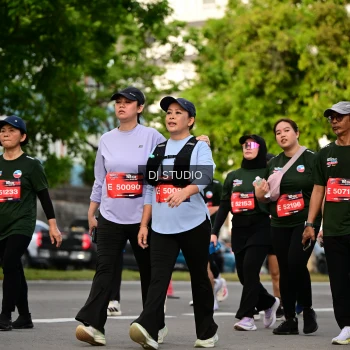 Runner Photo 4043114