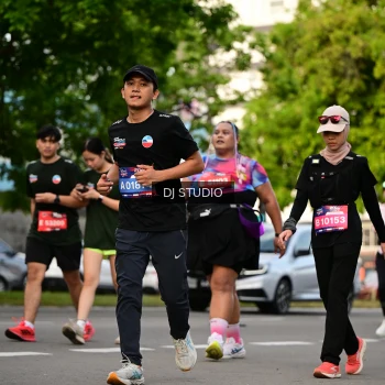 Runner Photo 4043124