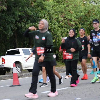Runner Photo 4043160