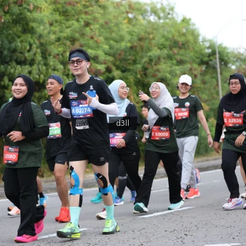 Runner Photo 4043165