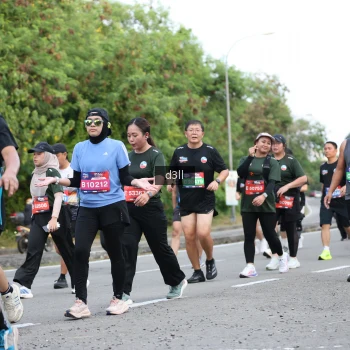 Runner Photo 4043219