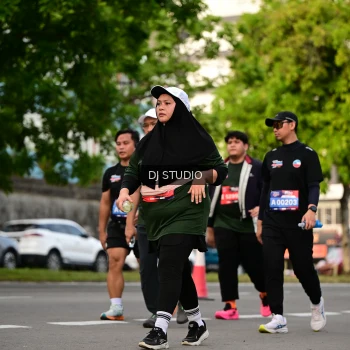 Runner Photo 4043235