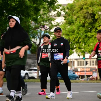 Runner Photo 4043247