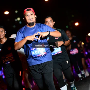 Runner Photo 4043337