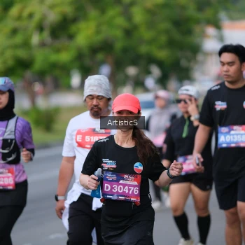 Runner Photo 4043352