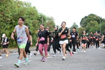 Runner Photo 4043354