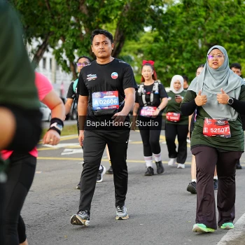 Runner Photo 4043372