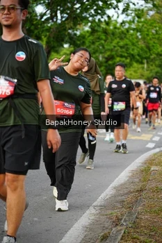 Runner Photo 4043530