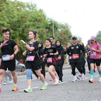 Runner Photo 4043563