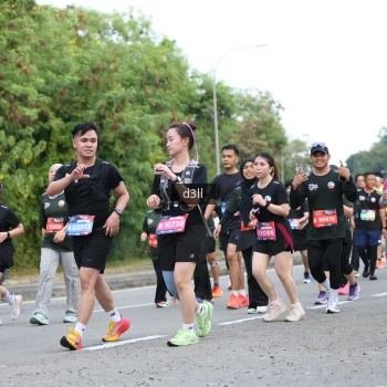Runner Photo 4043569