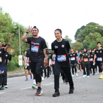 Runner Photo 4043639
