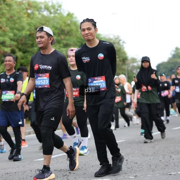 Runner Photo 4043669