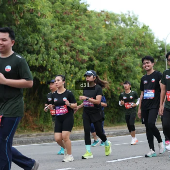 Runner Photo 4043684