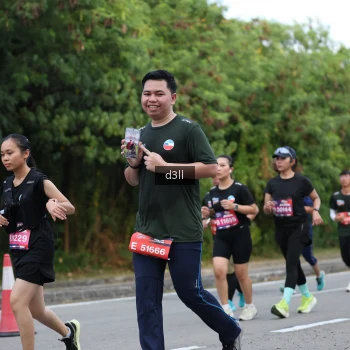 Runner Photo 4043691