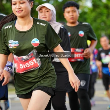 Runner Photo 4043695