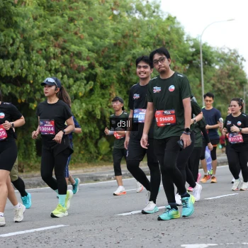 Runner Photo 4043704