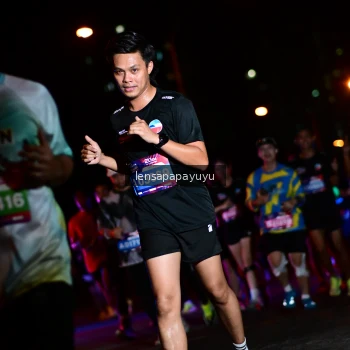 Runner Photo 4043711