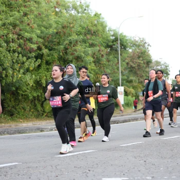 Runner Photo 4043720