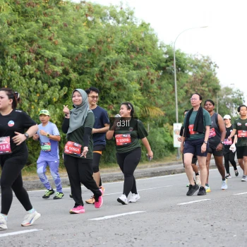 Runner Photo 4043755