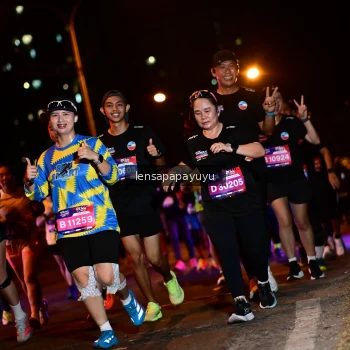 Runner Photo 4043759