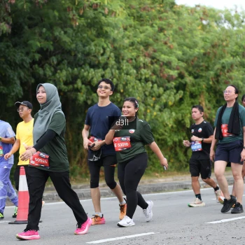 Runner Photo 4043765