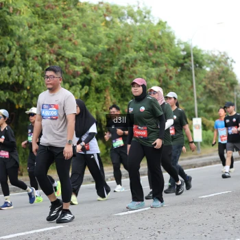 Runner Photo 4043813