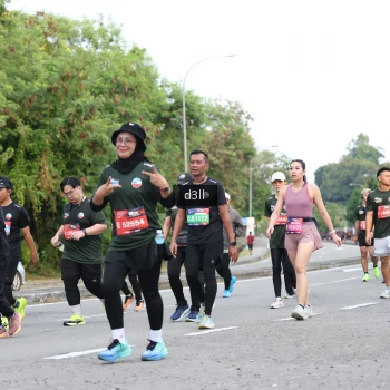 Runner Photo 4043895