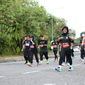 Runner Photo 4043904