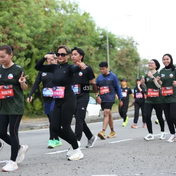Runner Photo 4043906