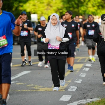 Runner Photo 4043942