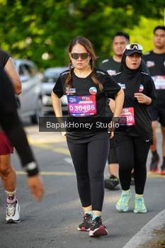 Runner Photo 4044006