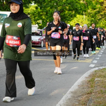 Runner Photo 4044032