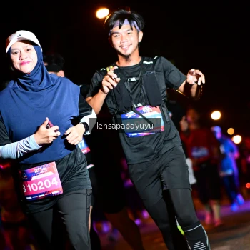 Runner Photo 4044101