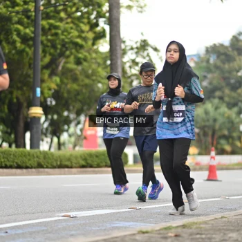 Runner Photo 4044127
