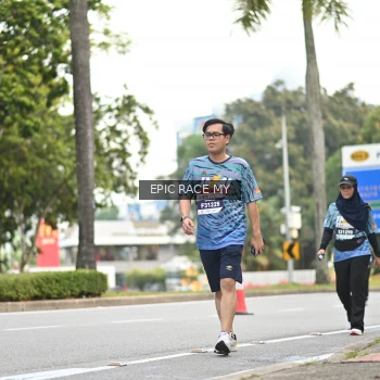 Runner Photo 4044134