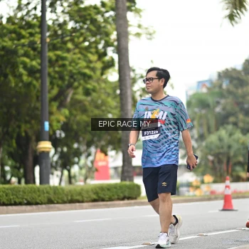 Runner Photo 4044136