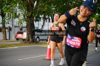 Runner Photo 4044143