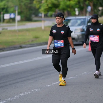 Runner Photo 4044152