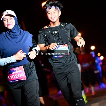 Runner Photo 4044160