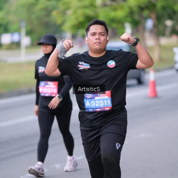 Runner Photo 4044181