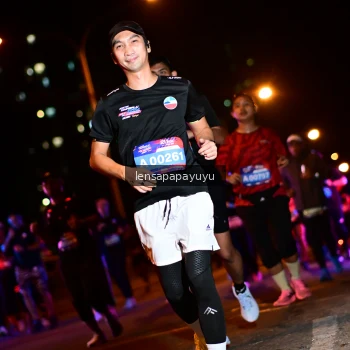 Runner Photo 4044212