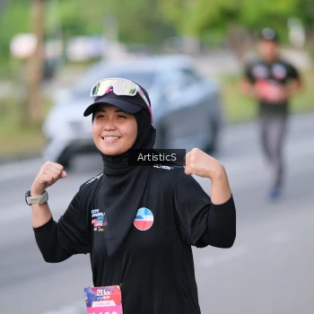 Runner Photo 4044242