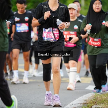 Runner Photo 4044265