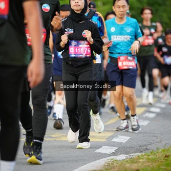 Runner Photo 4044276
