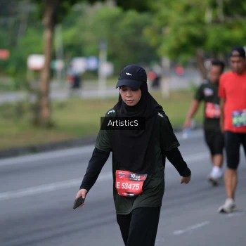 Runner Photo 4044280