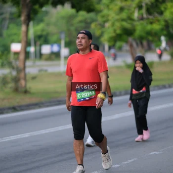 Runner Photo 4044303