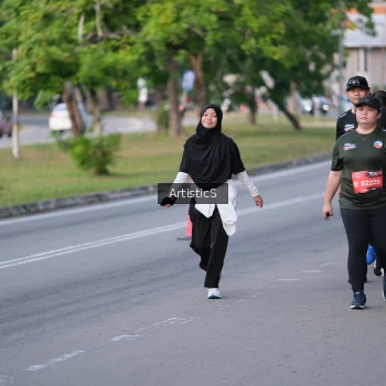 Runner Photo 4044328