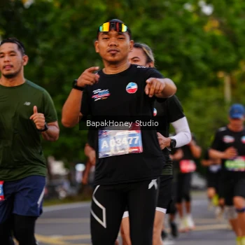 Runner Photo 4044334