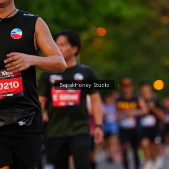 Runner Photo 4044345